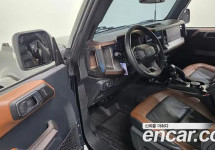 Ford Bronco 