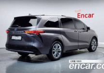 Toyota Sienna 