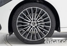 Mercedes-Benz Cle-Class 