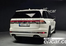 Lincoln Aviator 