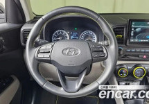Hyundai Venue 