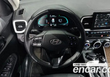 Hyundai Venue 
