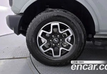 Ford Bronco 