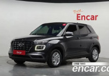 Hyundai Venue 