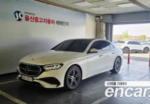Mercedes-Benz E-Class 