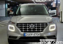 Hyundai Venue 
