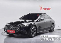 Mercedes-Benz E-Class 