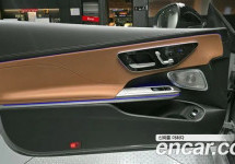 Mercedes-Benz Cle-Class 