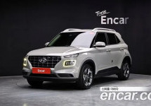 Hyundai Venue 