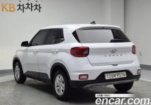 Hyundai Venue 