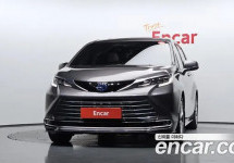 Toyota Sienna 