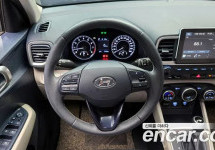Hyundai Venue 