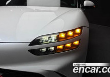 Genesis Gv60 