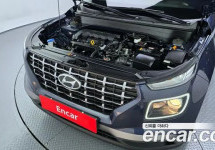 Hyundai Venue 