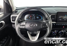 Hyundai Venue 