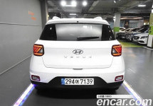 Hyundai Venue 