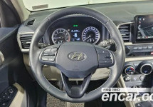 Hyundai Venue 