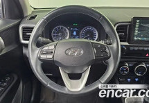 Hyundai Venue 