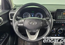 Hyundai Venue 