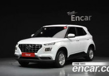 Hyundai Venue 