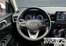 Hyundai Venue 