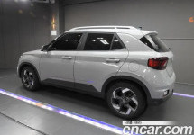 Hyundai Venue 