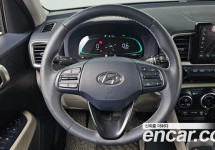 Hyundai Venue 