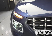 Hyundai Venue 