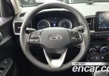 Hyundai Venue 