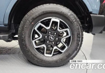 Ford Bronco 