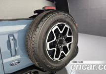 Ford Bronco 