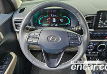 Hyundai Venue 