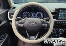 Hyundai Venue 