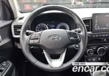 Hyundai Venue 