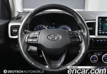 Hyundai Venue 