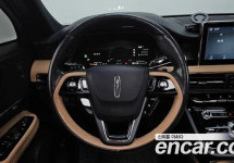 Lincoln Corsair 