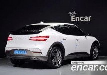Genesis Gv60 