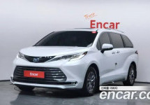 Toyota Sienna 
