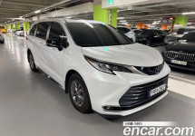 Toyota Sienna 