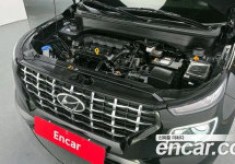 Hyundai Venue 