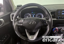 Hyundai Venue 