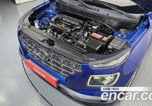 Hyundai Venue 