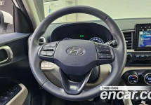 Hyundai Venue 