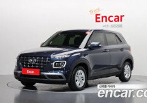 Hyundai Venue 
