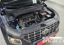 Hyundai Venue 