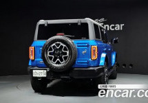 Ford Bronco 