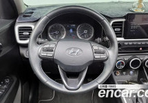 Hyundai Venue 