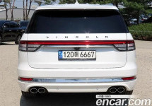 Lincoln Aviator 