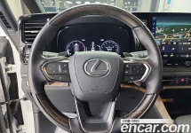 Lexus Lm 