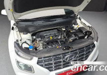 Hyundai Venue 